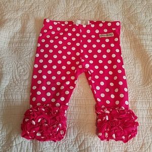 Ruffle capris